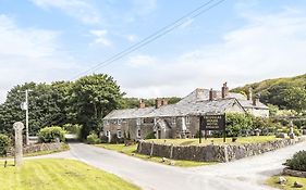 Trehellas House Hotel & Courthouse Restaurant